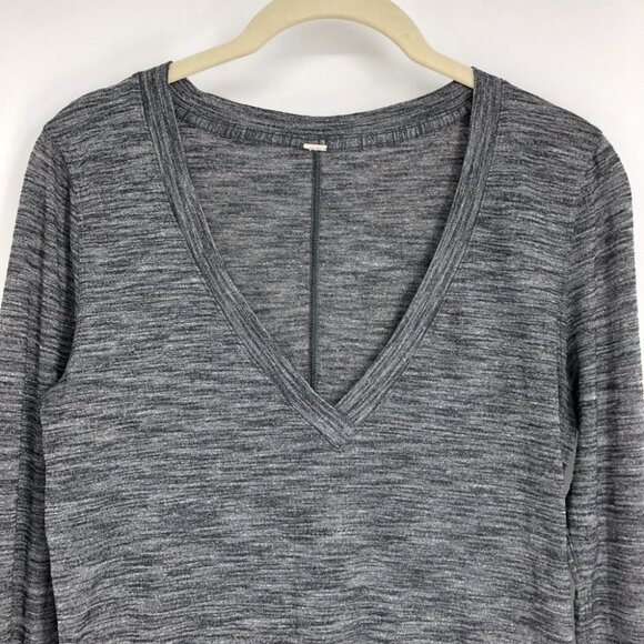 Lululemon Heathered Black  &go Everywhere Long Sleeve Shirt size ~4 - Picture 5 of 16